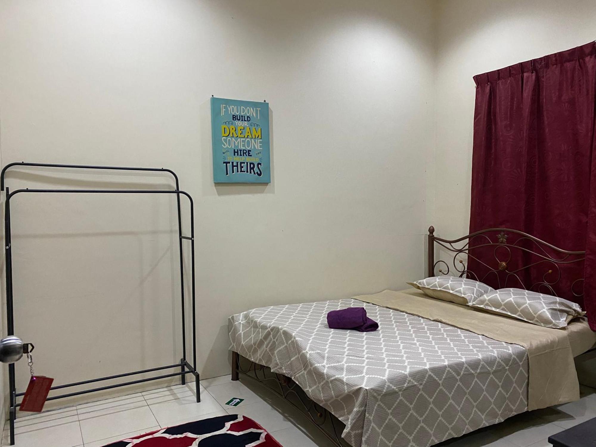 Zulikhwani Homestay Мерсинг Екстериор снимка